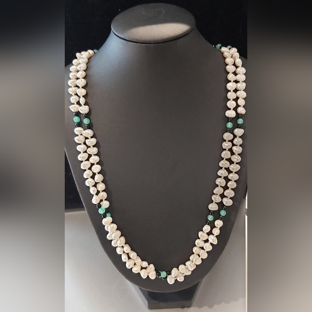 21" Double Strand, Genuine Freshwater Pearls with Real Onyx & Chrysoprase Beads